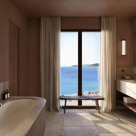 فندق Zannier Ile De Bendor 5*